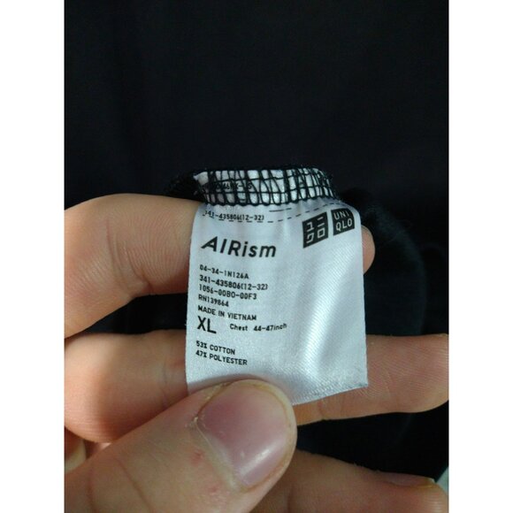 Uniqlo Shirt Mens XL Airism Oversized Short Sleeve Crew Neck Stretch Lot of 2 - Picture 6 of 7